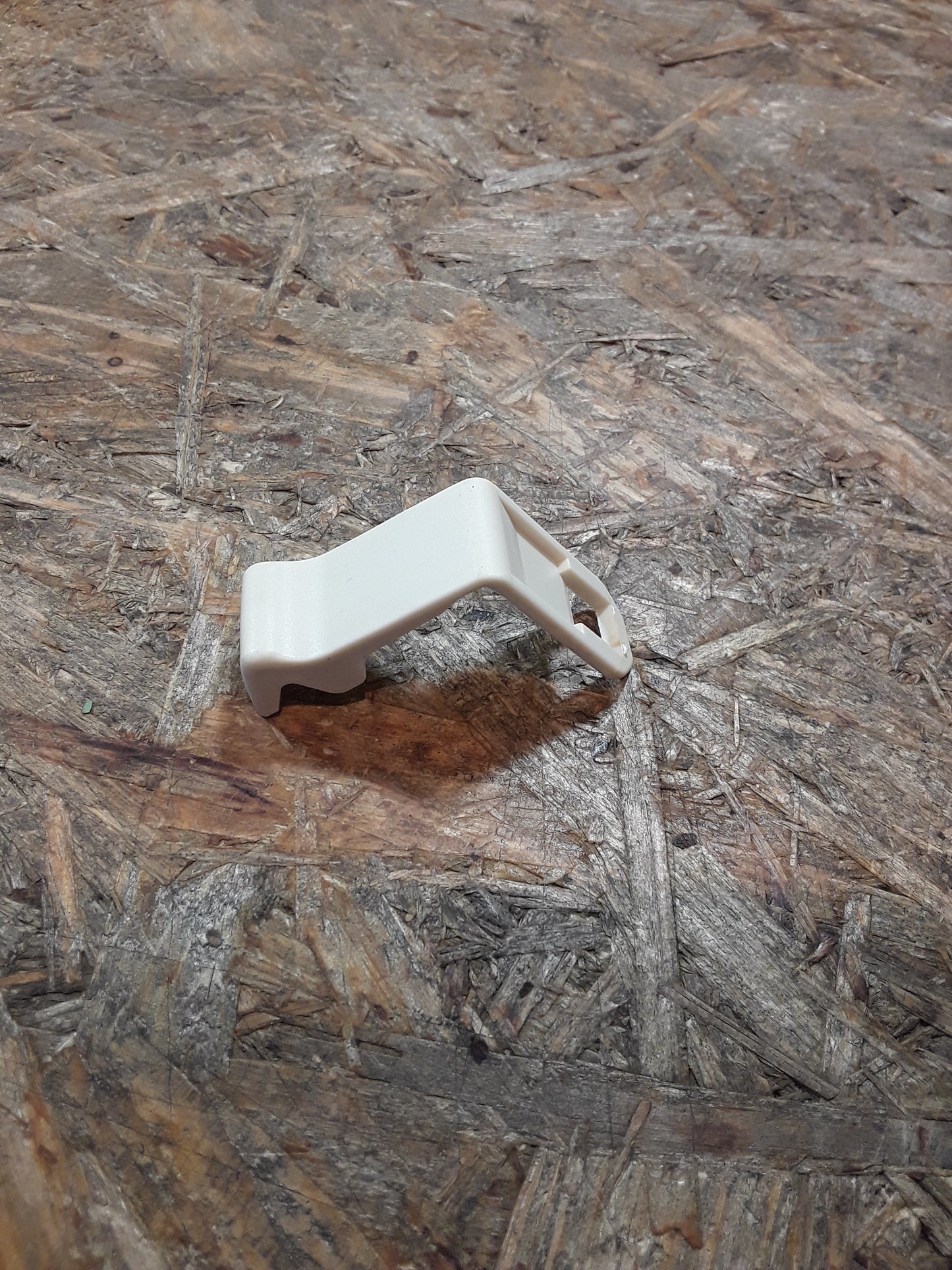 Monza A Senator B Haleklammern für Radkappen original GM Opel NEU