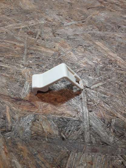 Monza A Senator B Haleklammern für Radkappen original GM Opel NEU