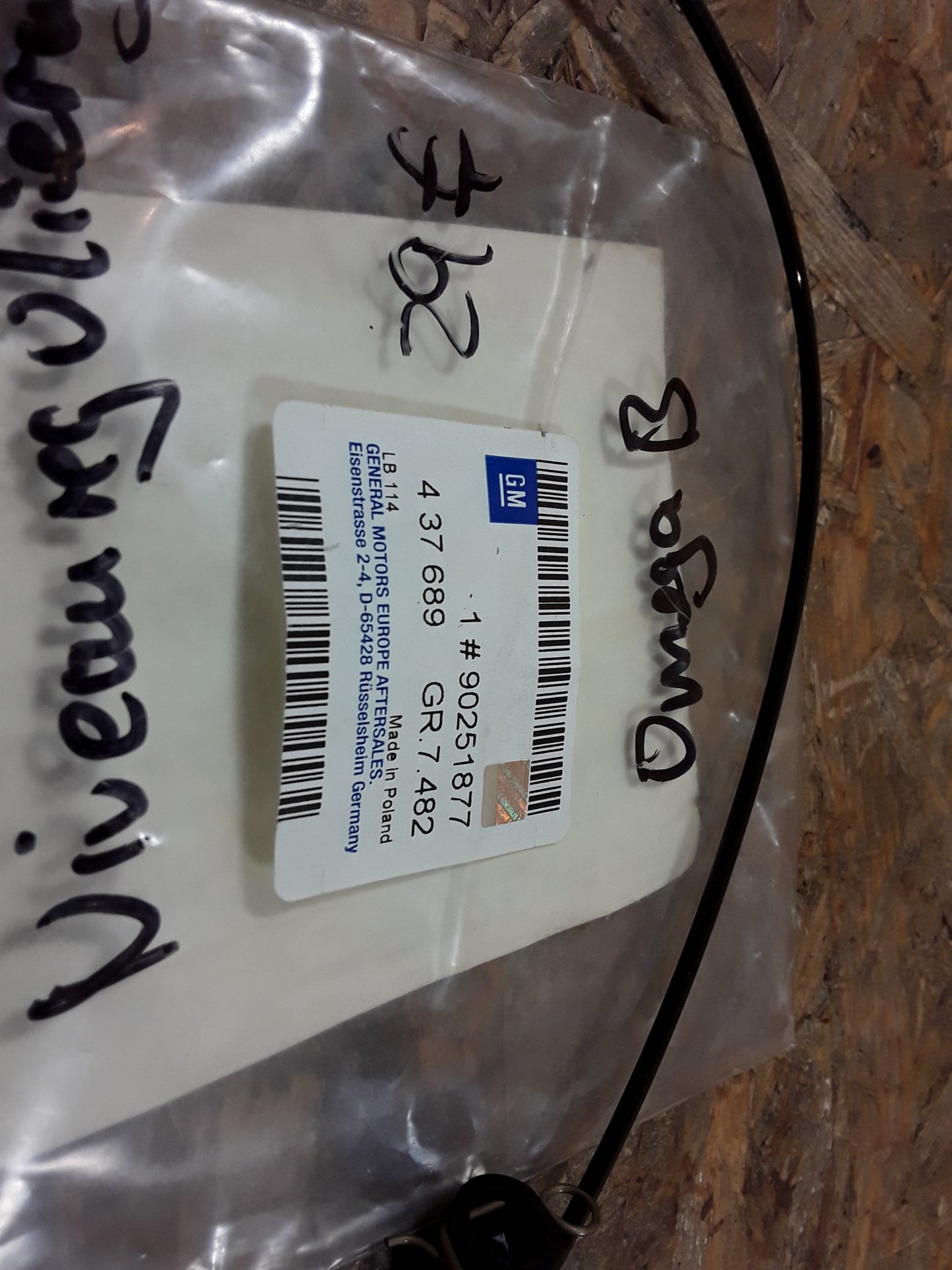 Omega B Druckleitung Niveauregulierung original GM Opel NEU