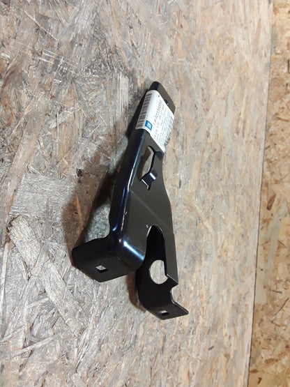 Omega A Halter Verkleidung vorne rechts original GM Opel NEU