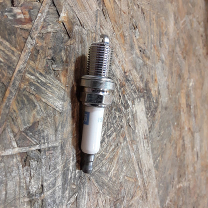 Adam (M13) 1,4s, 150PS, 1364ccm Astra CC Zündkerze original GM Opel NEU