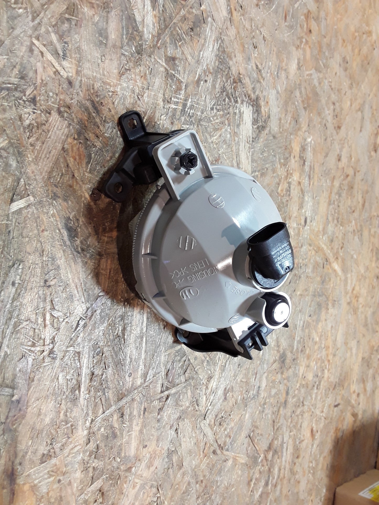 Chevrolet Spark Nebelscheinwerfer vorne rechts original GM Opel NEU