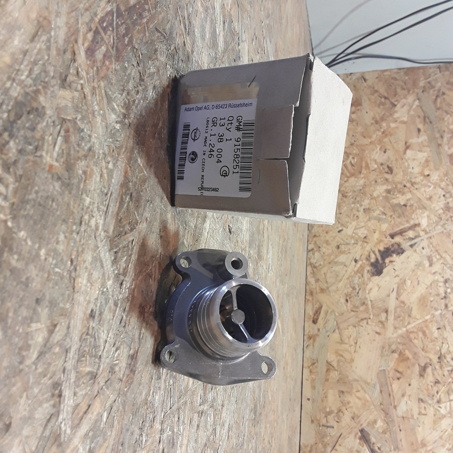 Agila 1,0/1,2 Thermostat original GM Opel NEU