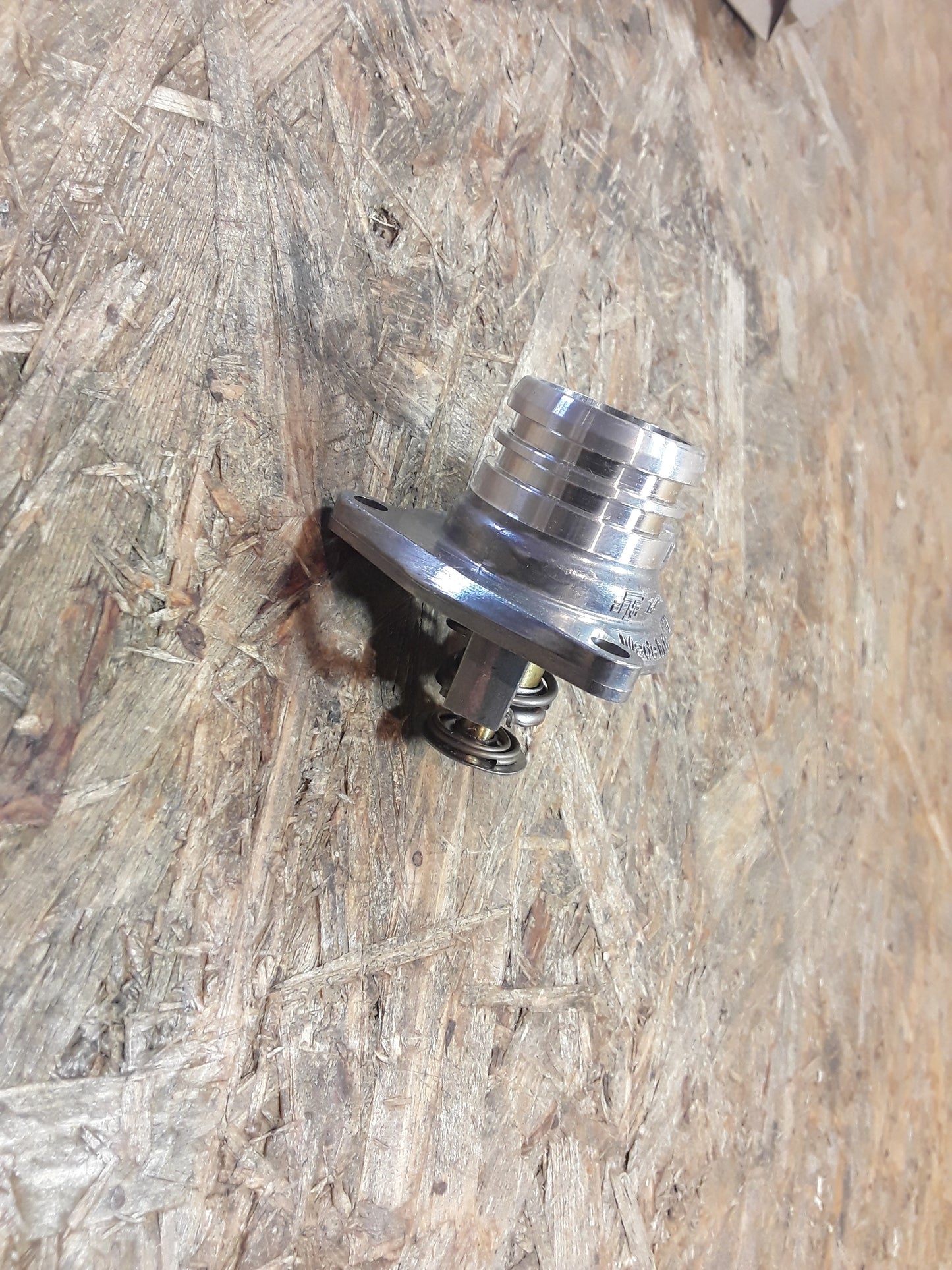 Agila 1,0/1,2 Thermostat original GM Opel NEU