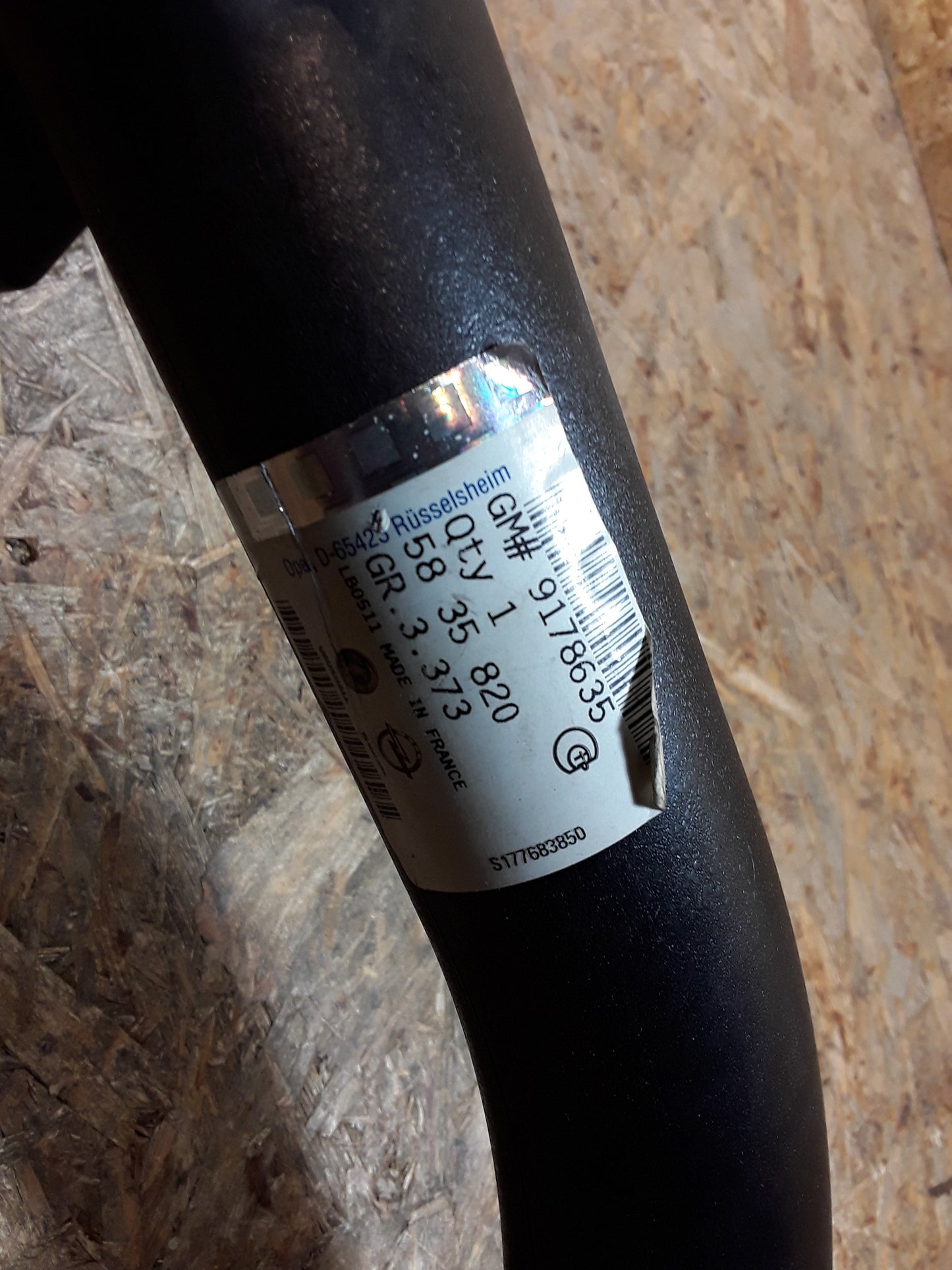 Vectra C ,0DTi / 2,2 DTi Kühlerschlauch Ansaugschlauch original GM Opel NEU