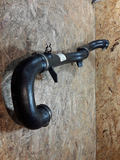 Vectra C ,0DTi / 2,2 DTi Kühlerschlauch Ansaugschlauch original GM Opel NEU