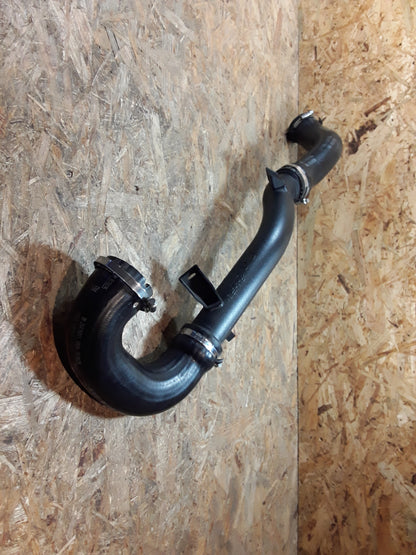 Vectra C ,0DTi / 2,2 DTi Kühlerschlauch Ansaugschlauch original GM Opel NEU