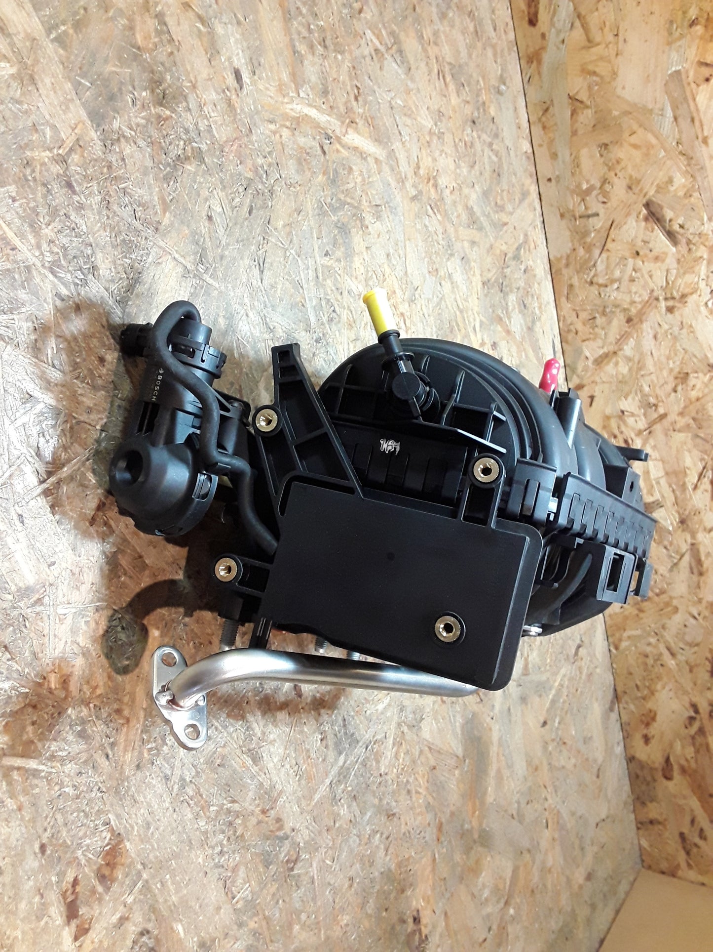 Corsa D 1,0 Motor Z10XEP Ansaugbrücke original GM Opel NEU