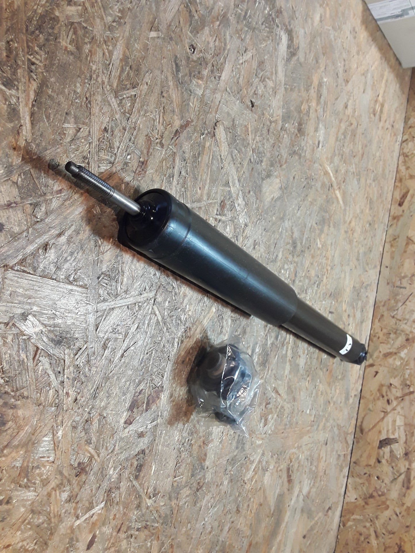 Astra F (aus. GSi) Stoßdämpfer original GM Opel NEU