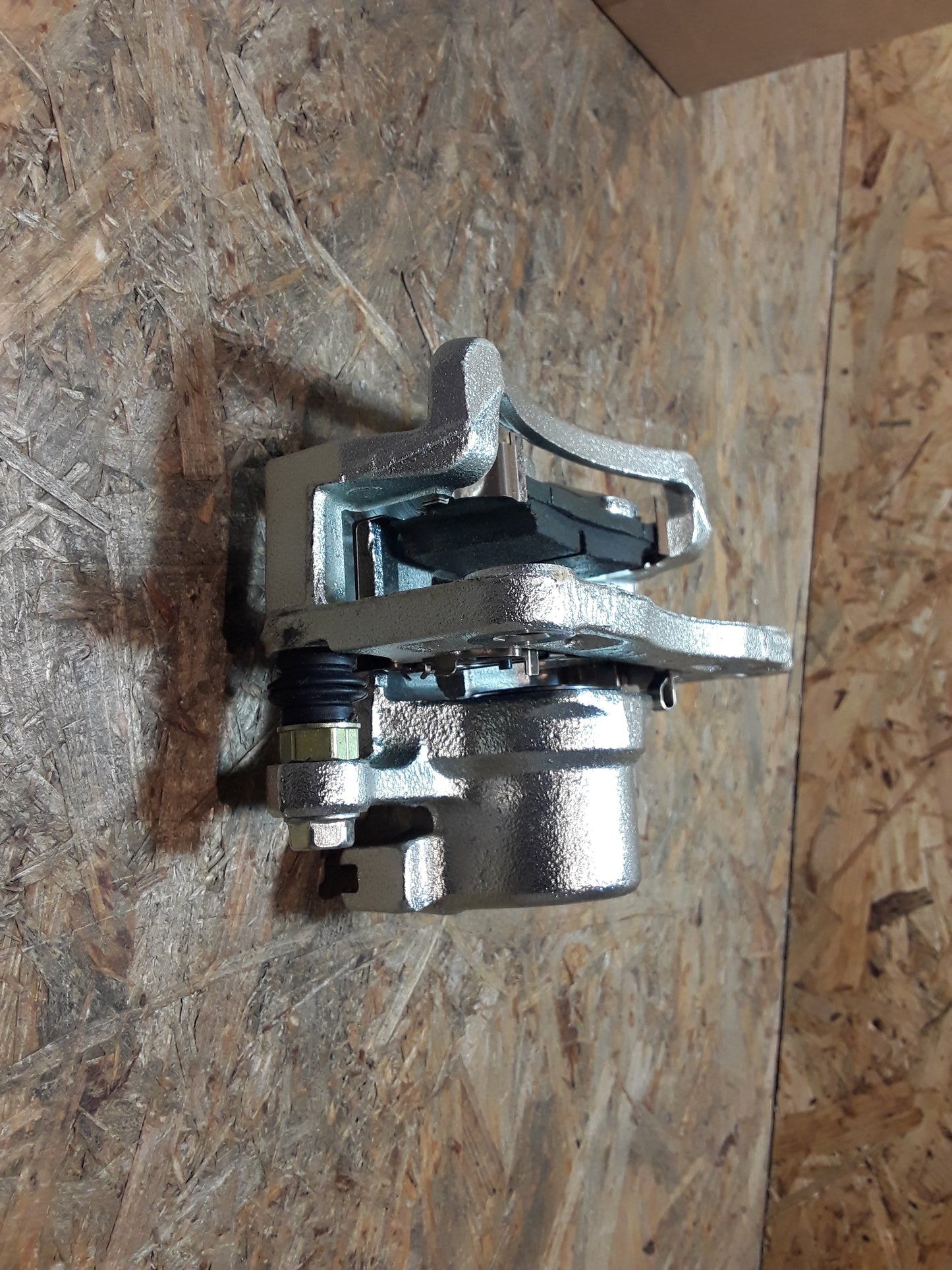 Antara Chevrolet Captiva Bremssattel hinten links original GM Opel NEU