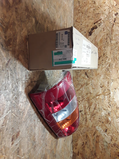 Astra G Caravan Heckleuchte rechts original GM Opel NEU