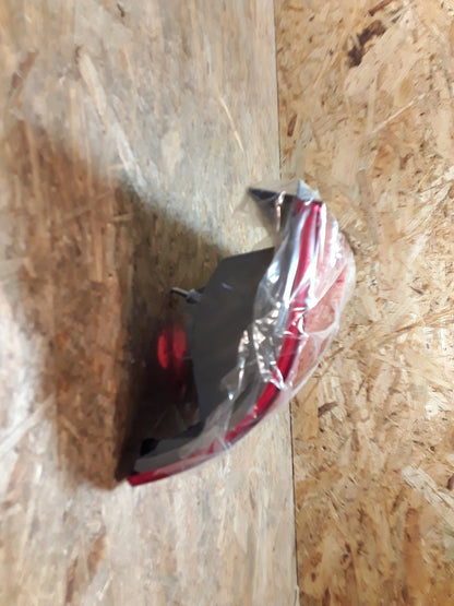 Astra G Caravan Heckleuchte rechts original GM Opel NEU