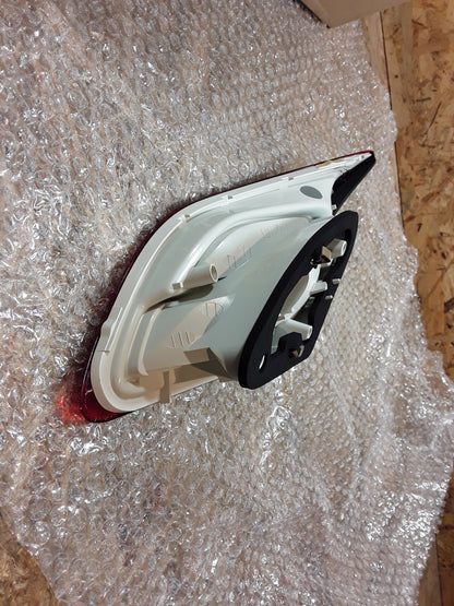 Astra J 5türig Rückleuchte links original GM Opel NEU