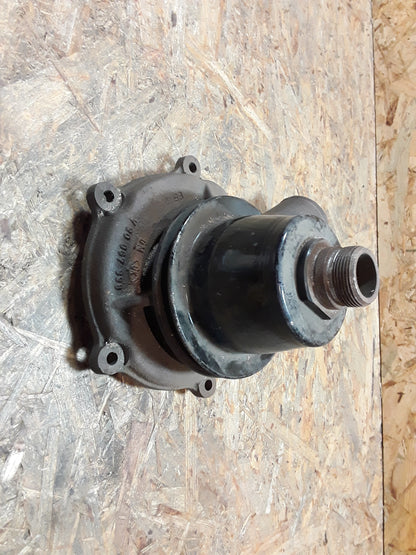 Monza Senator A Wasserpumpe für CIH 6ZYL. Motoren original GM Opel NEU