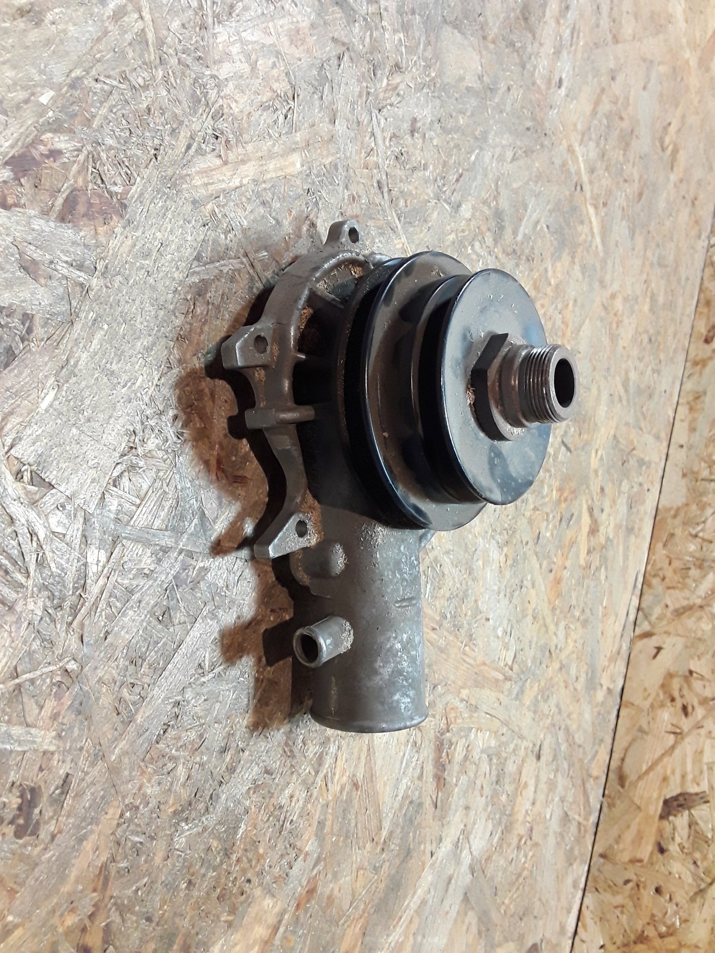 Manta Ascona Kadett C 1,9/2,0 Wasserpumpe original GM Opel NEU