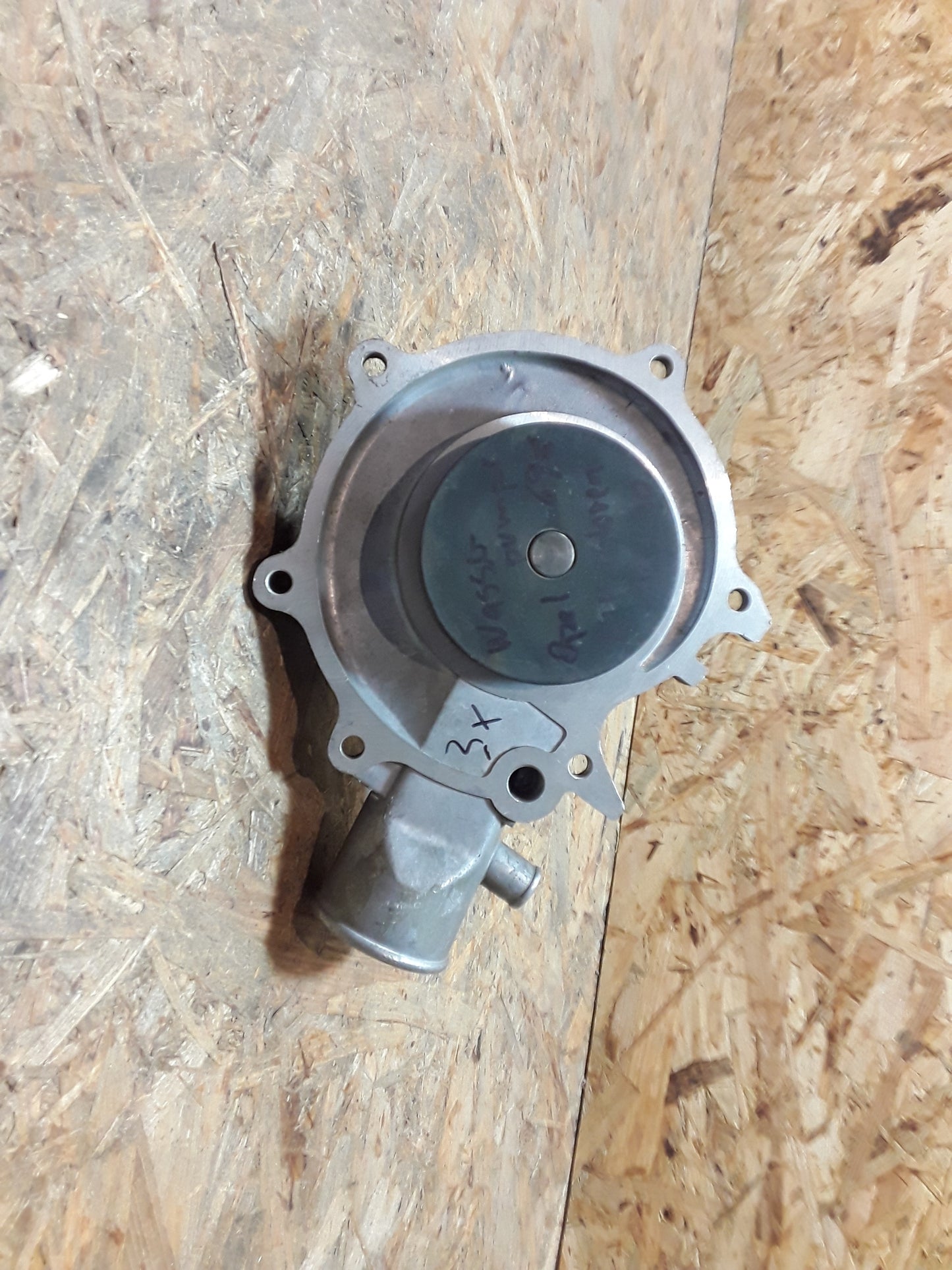 Manta Ascona Kadett C 1,9/2,0 Wasserpumpe original GM Opel NEU