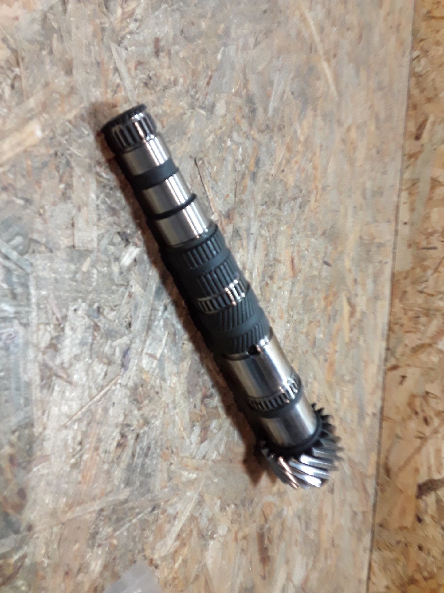 Opel Modell leider unbekannt Getriebe Hauptwelle original GM Opel NEU