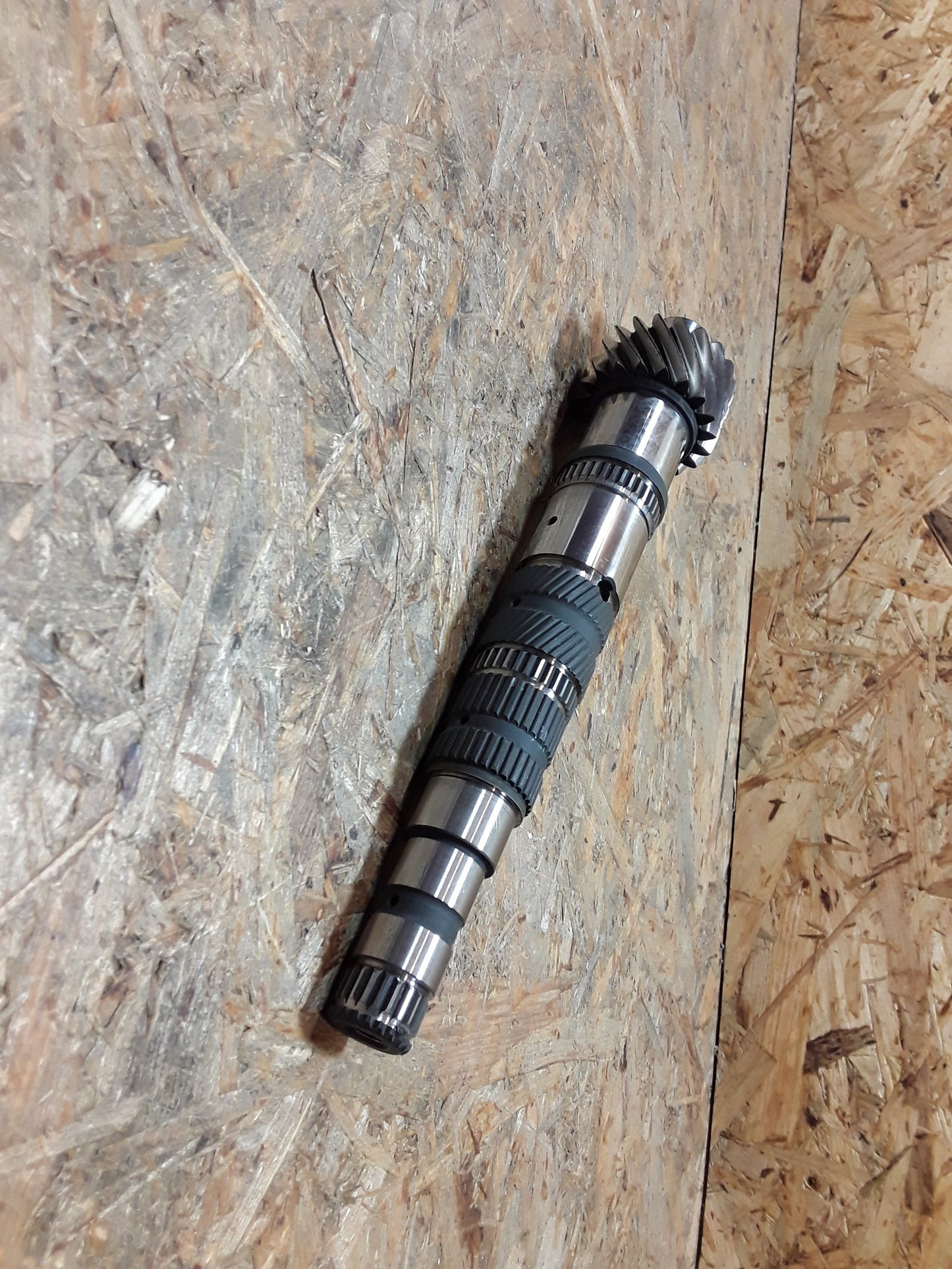 Opel Modell leider unbekannt Getriebe Hauptwelle original GM Opel NEU