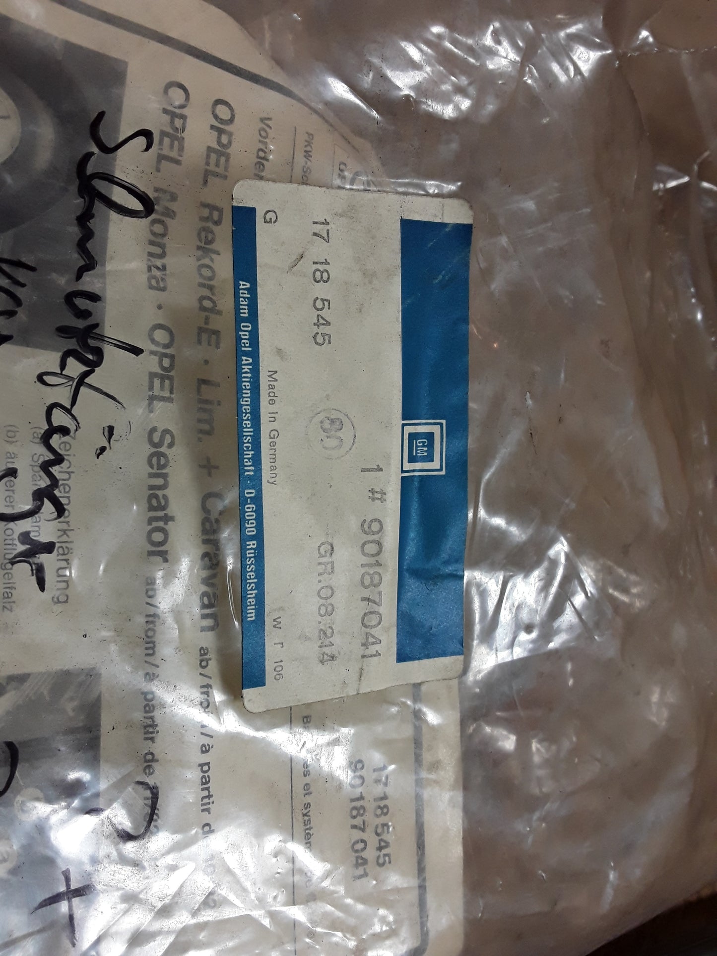 Rekord E Limo/Caravan Monza Senator Schmutzfänger vorne original GM Opel NEU