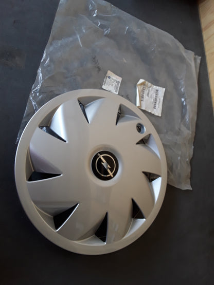 Vectra B Calibra Astra F Radkappe 14" silber original GM Opel NEU