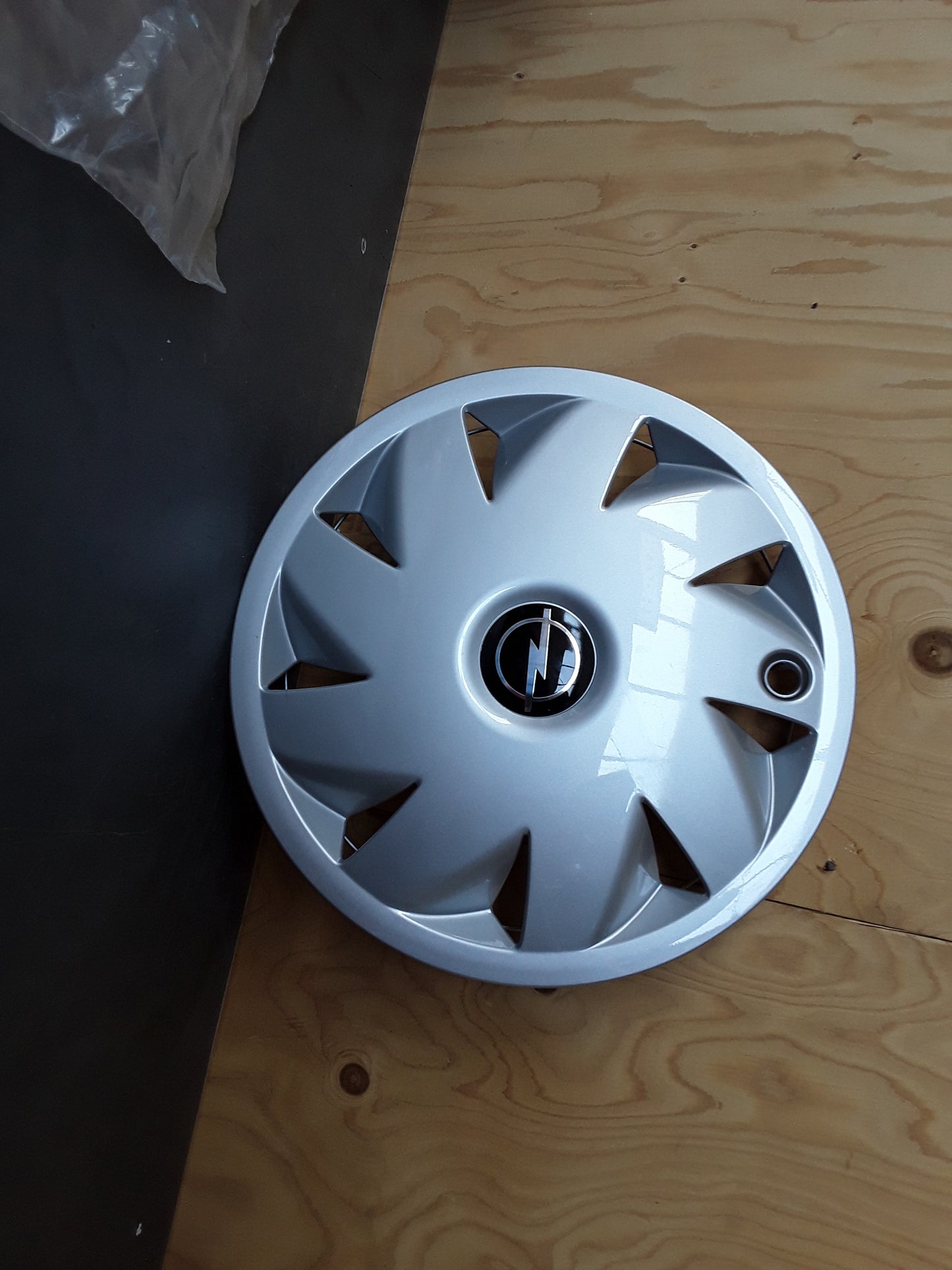 Vectra B Calibra Astra F Radkappe 14" silber original GM Opel NEU