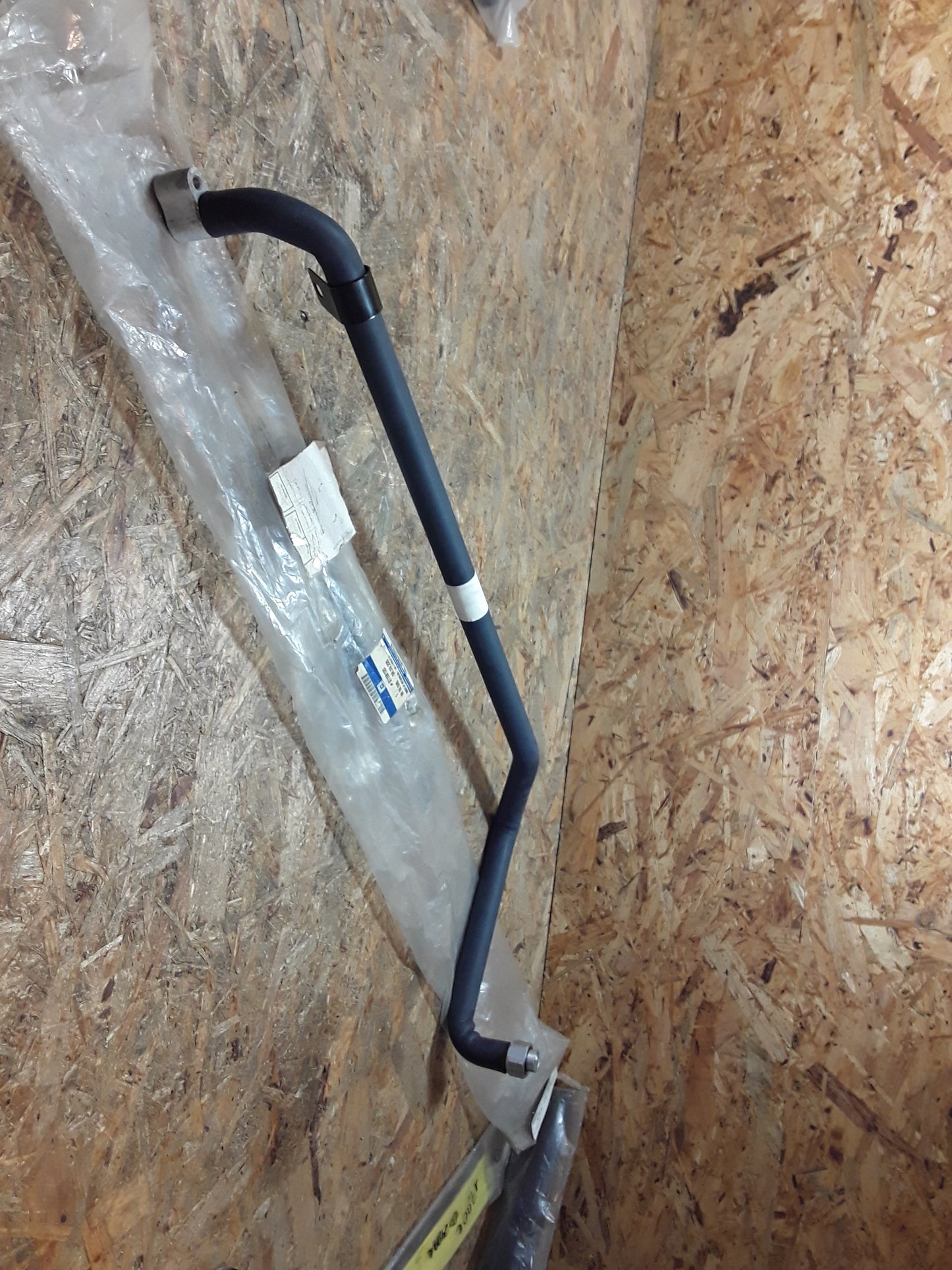 Frontera B Schlauch Verdampfer an Kompressor original GM Opel NEU