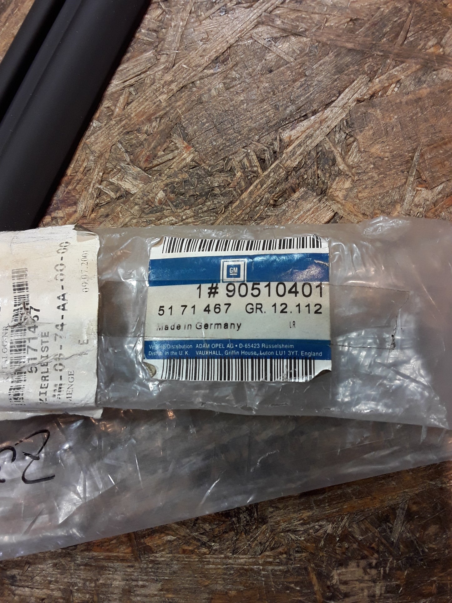 Astra F Schutzzierleiste Vordertüre links original GM Opel NEU