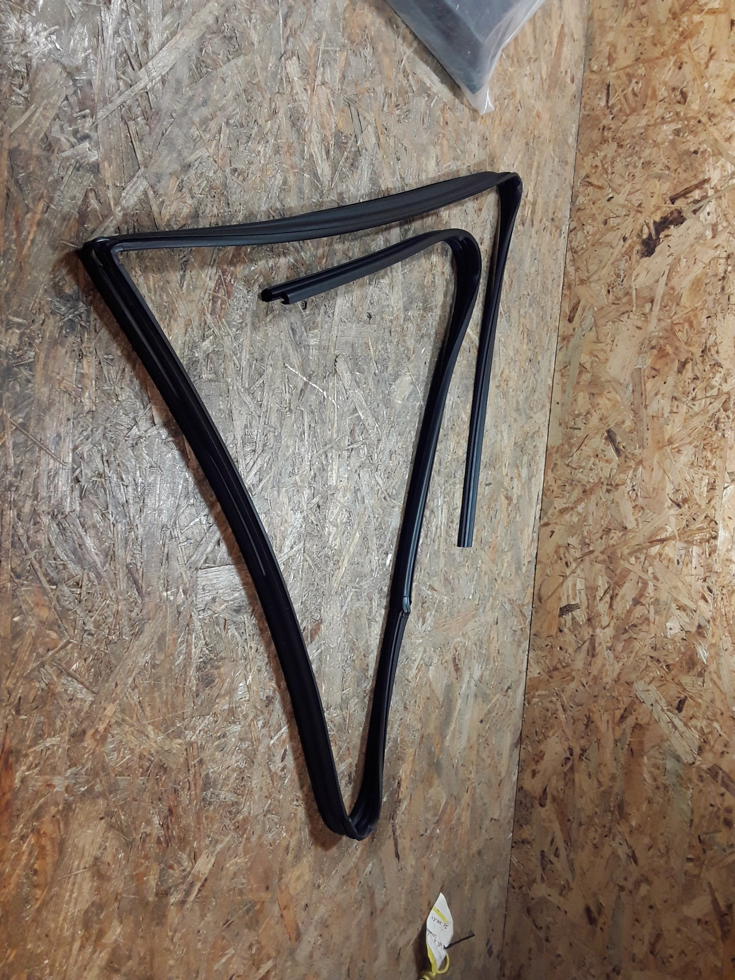 Monterey M98 Abdichtung original GM Opel NEU