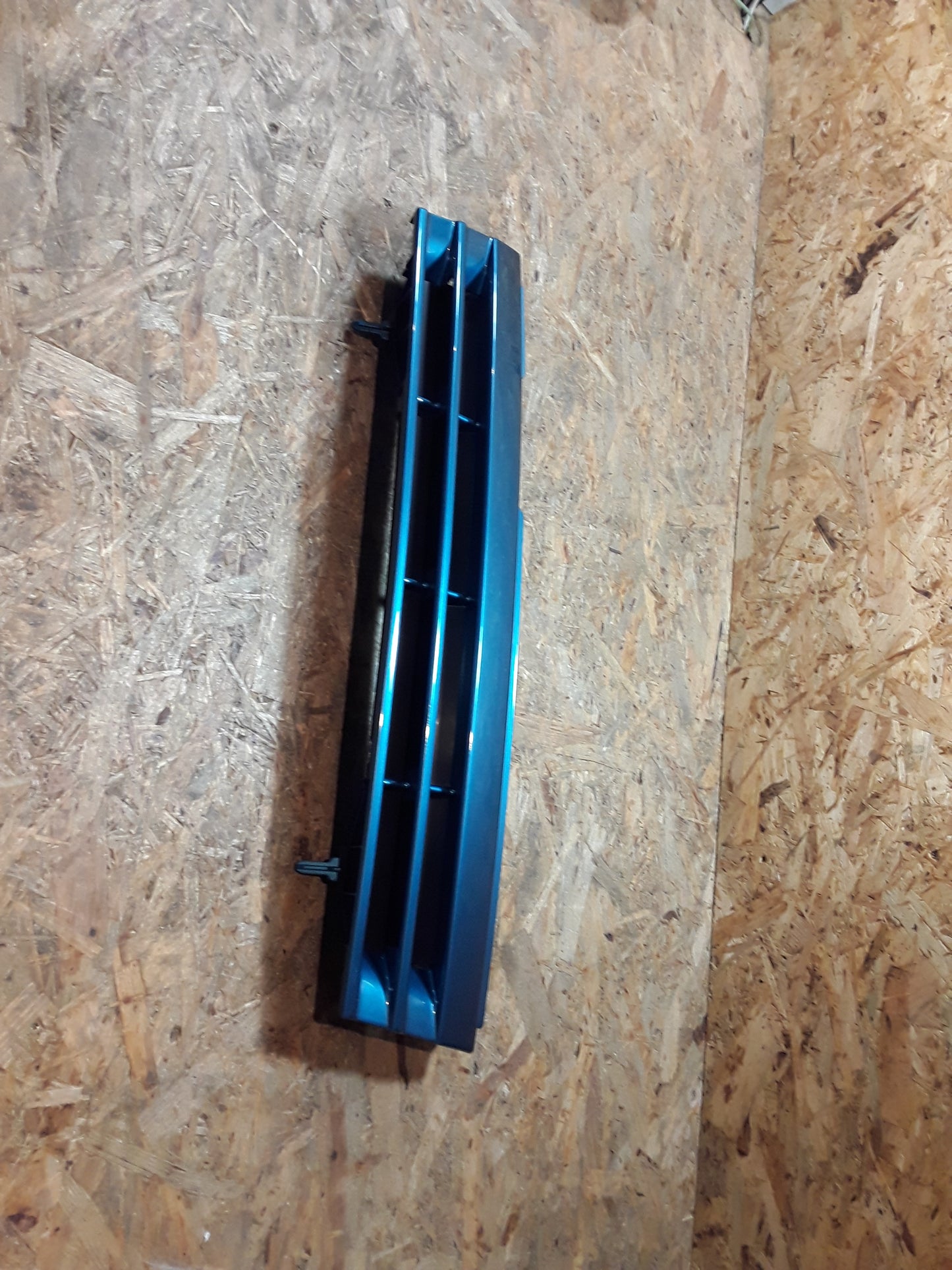 Original Opel Vectra B Kühlergrill NEU