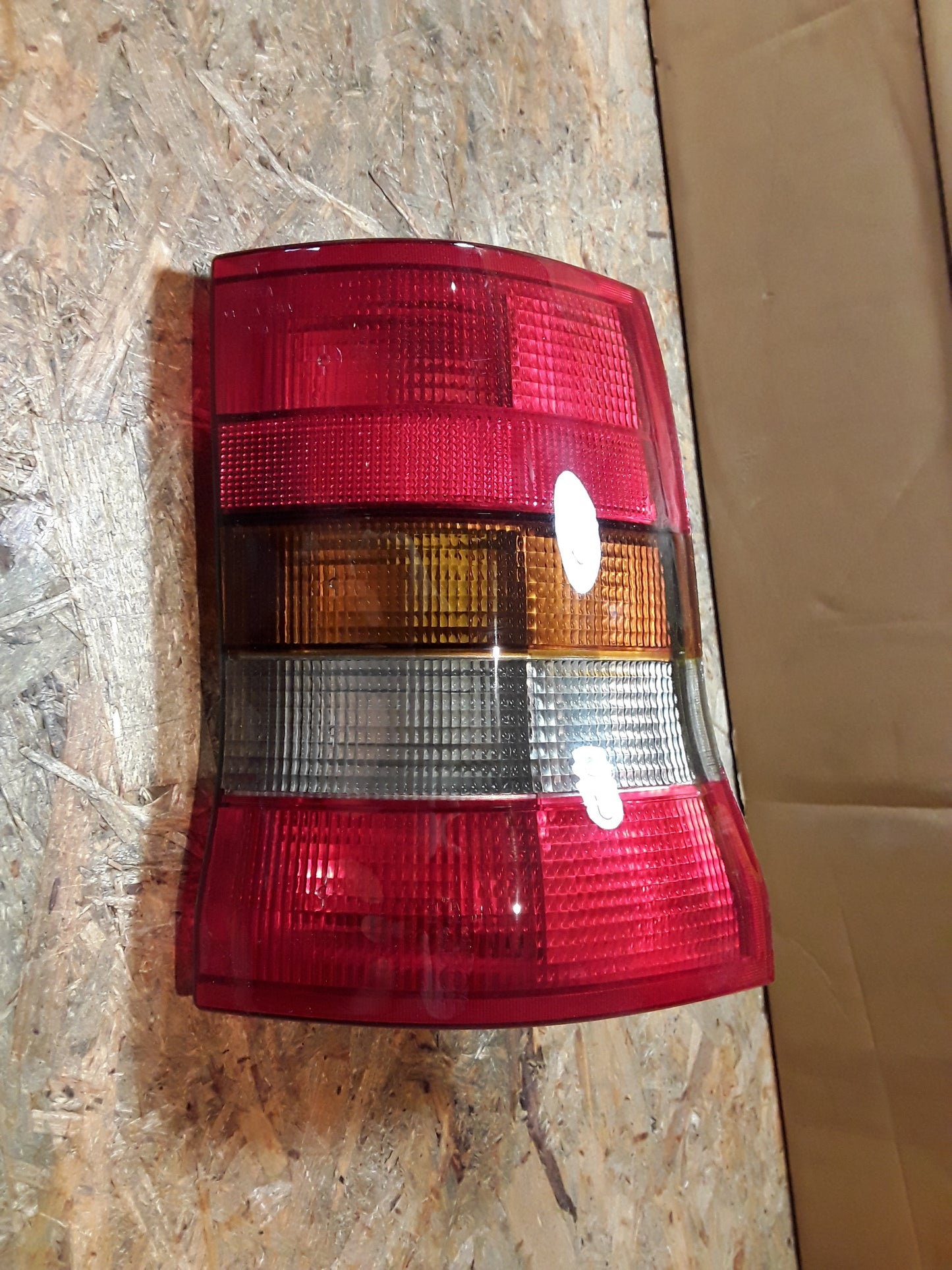 Astra F Heckleuchte rechts original MagnetiMarelli