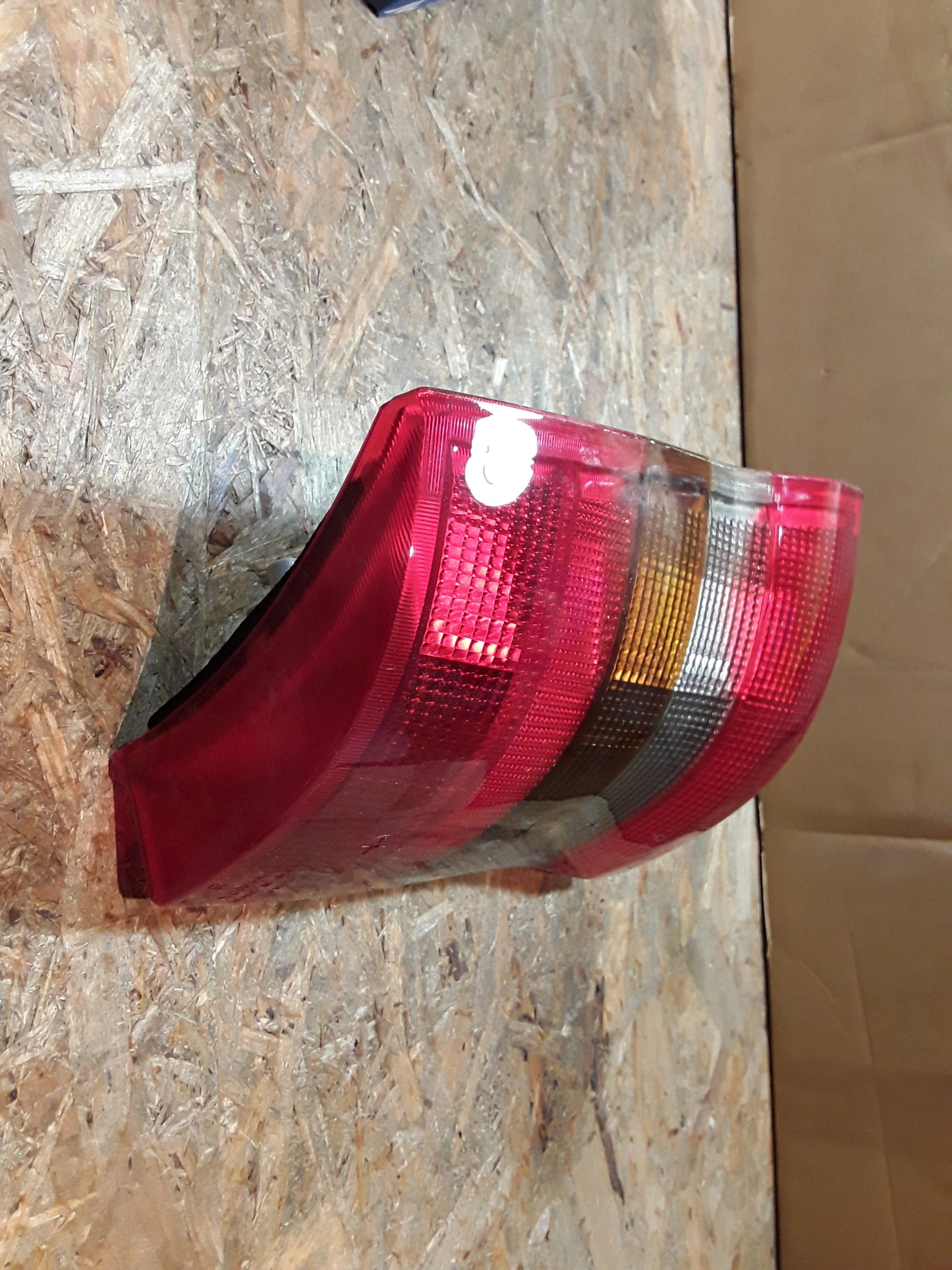 Astra F Heckleuchte rechts original MagnetiMarelli