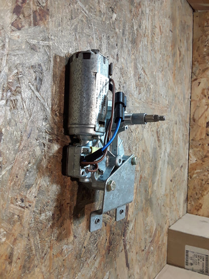 Kadett E Caravan Wischermotor hinten original GM Opel NEU