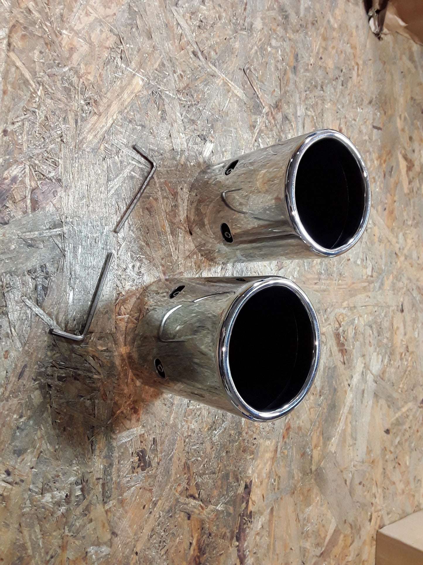 Chevrolet Captiva Satz Blenden Endschalldämpfer original GM Opel NEU