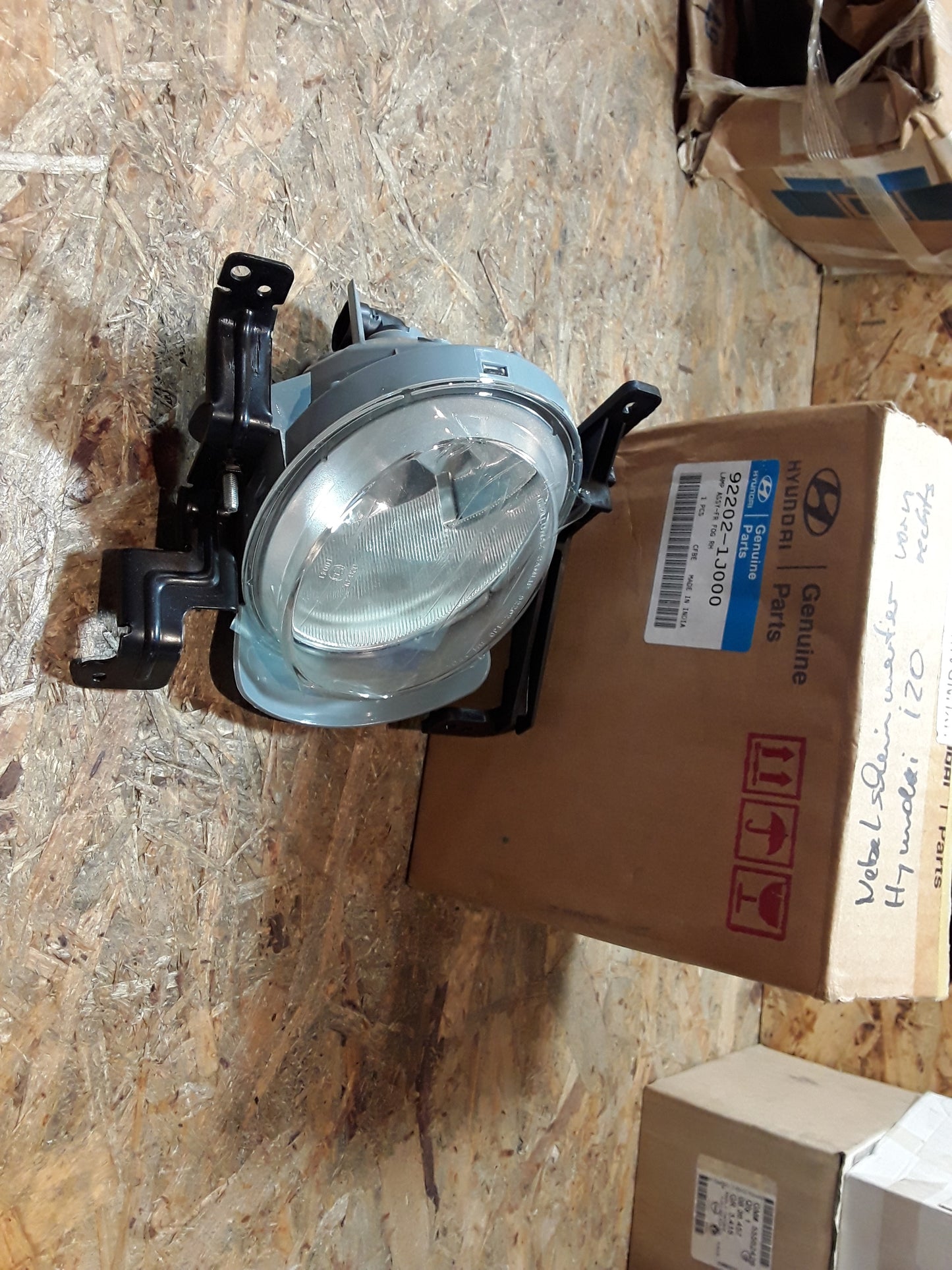 Hyundai i20 Nebelscheinwerfer vorne rechts original Hyundai NEU