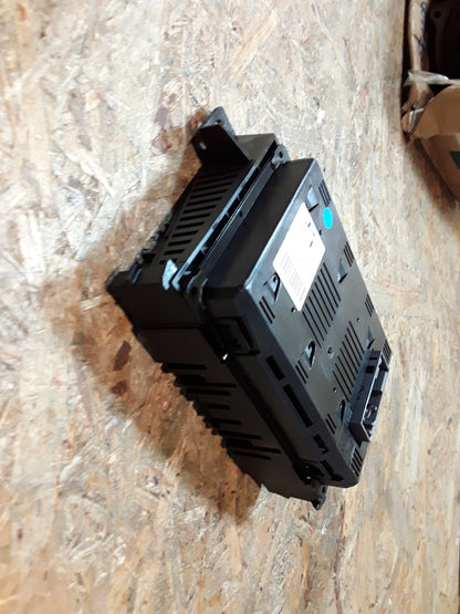 Astra H GTC 1,9CDTI Bordcomputer Display original GM Opel NEU