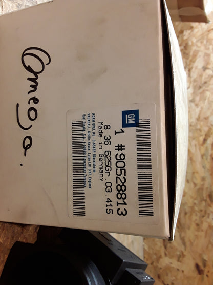 Omega B Luftmassenmesser original GM Opel NEU