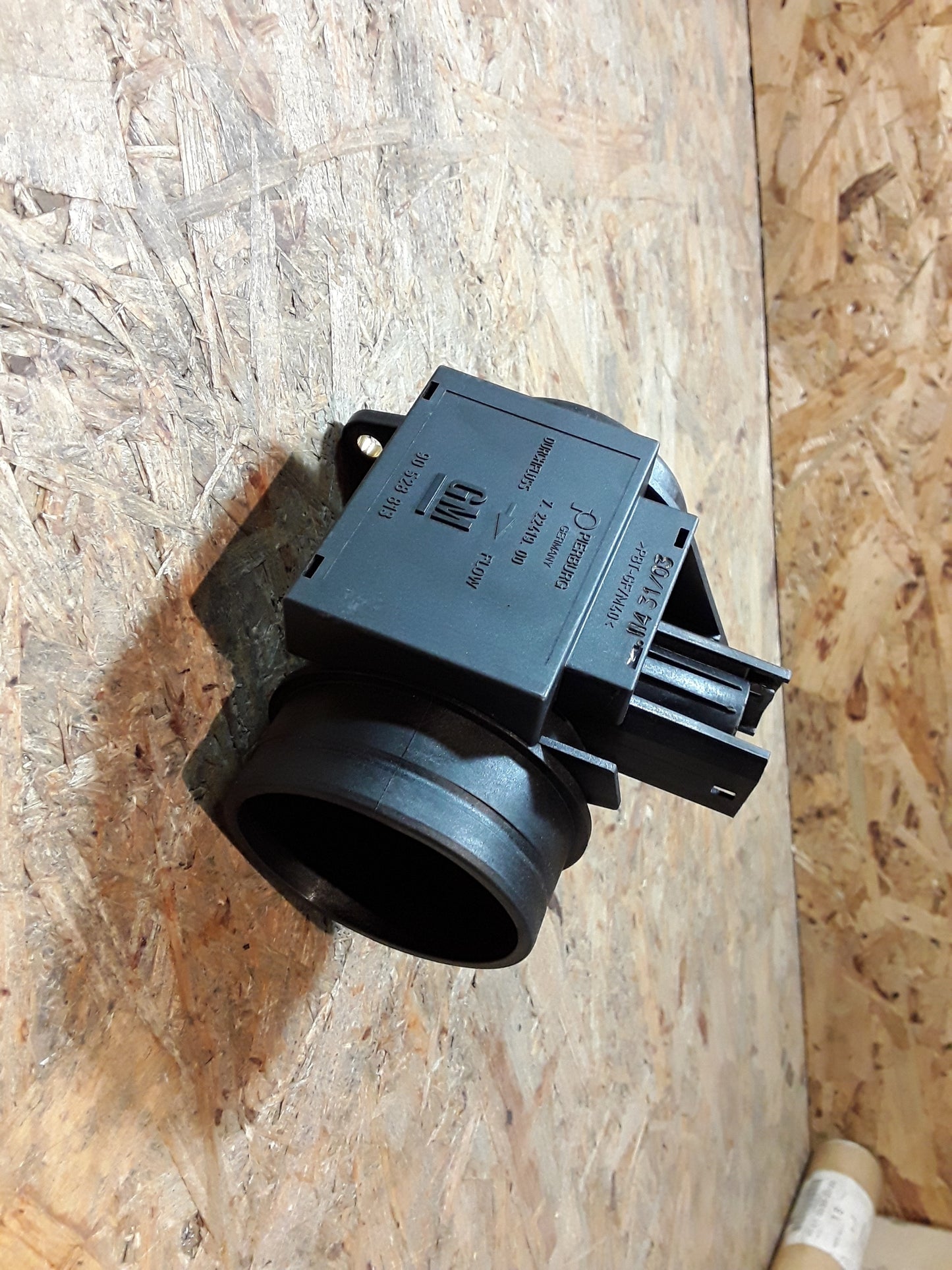 Omega B Luftmassenmesser original GM Opel NEU