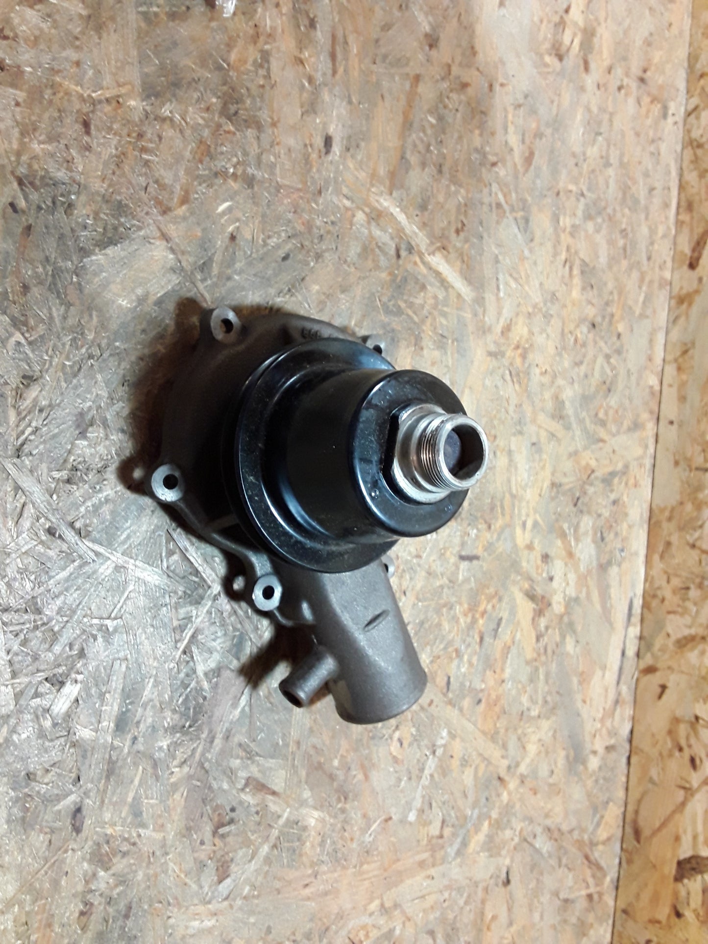 Rekord E Monza A Senator A Wasserpumpe original GM Opel NEU