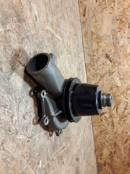 Rekord E Monza A Senator A Wasserpumpe original GM Opel NEU