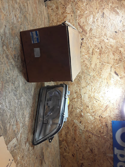 Omega A Hauptscheinwerfer rechts original GM Opel NEU