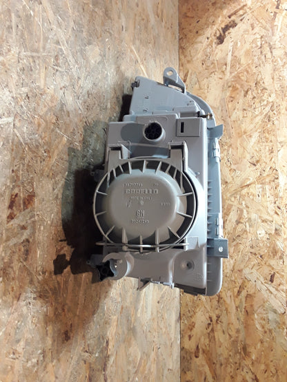 Omega A Hauptscheinwerfer rechts original GM Opel NEU