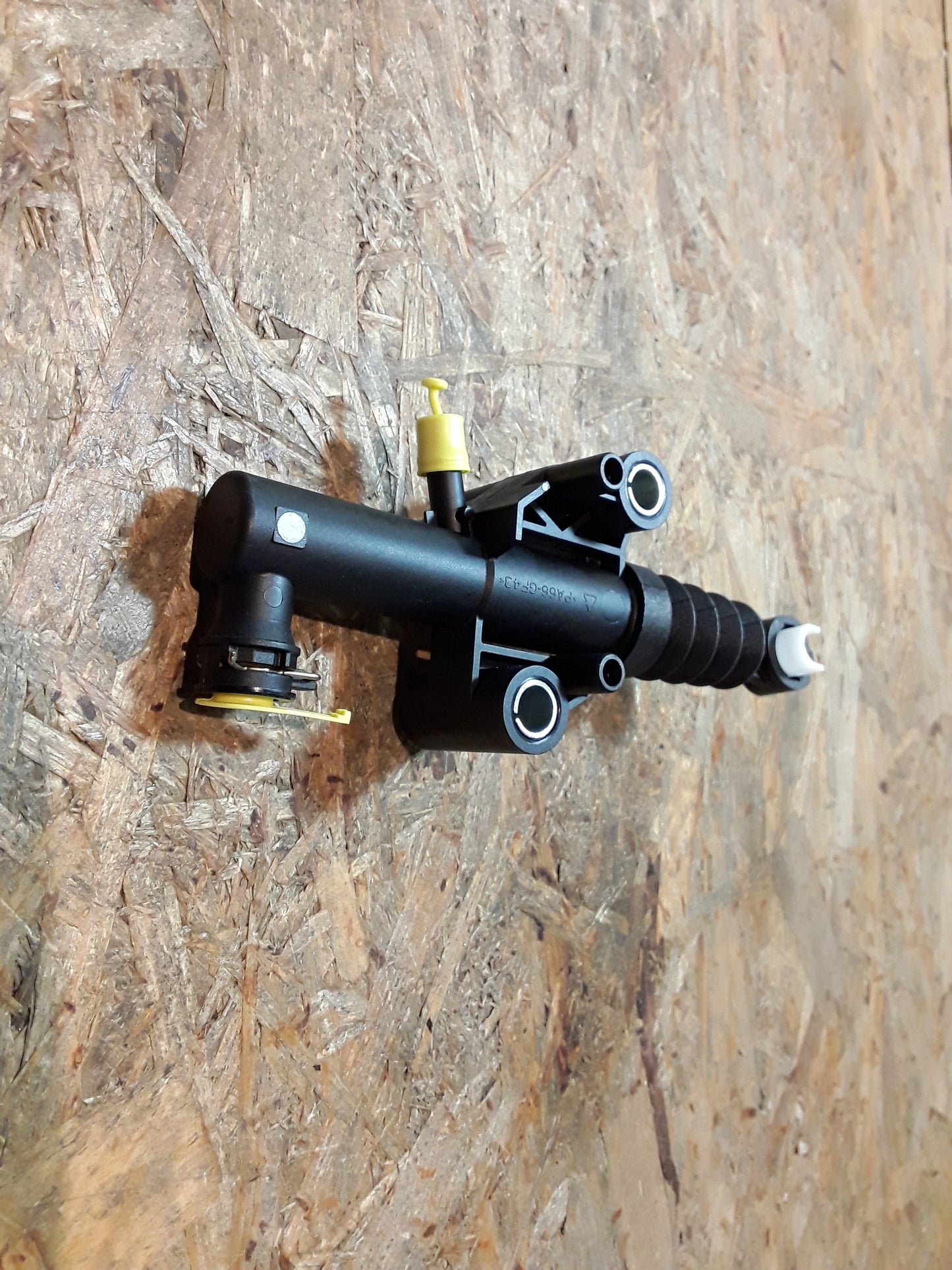 Vivaro B Kupplungsgeberzylinder original GM Opel NEU