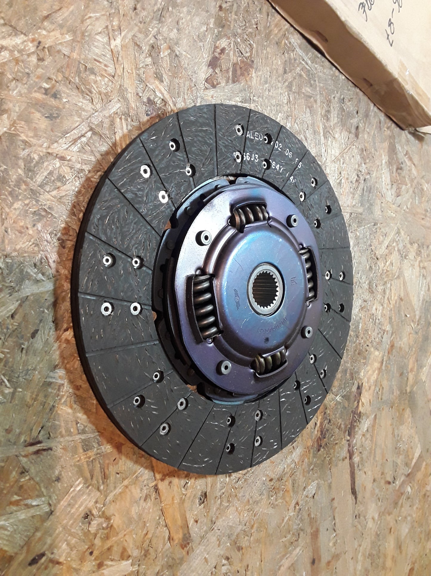 Omega A 1,8 86-87 Kupplungsscheibe