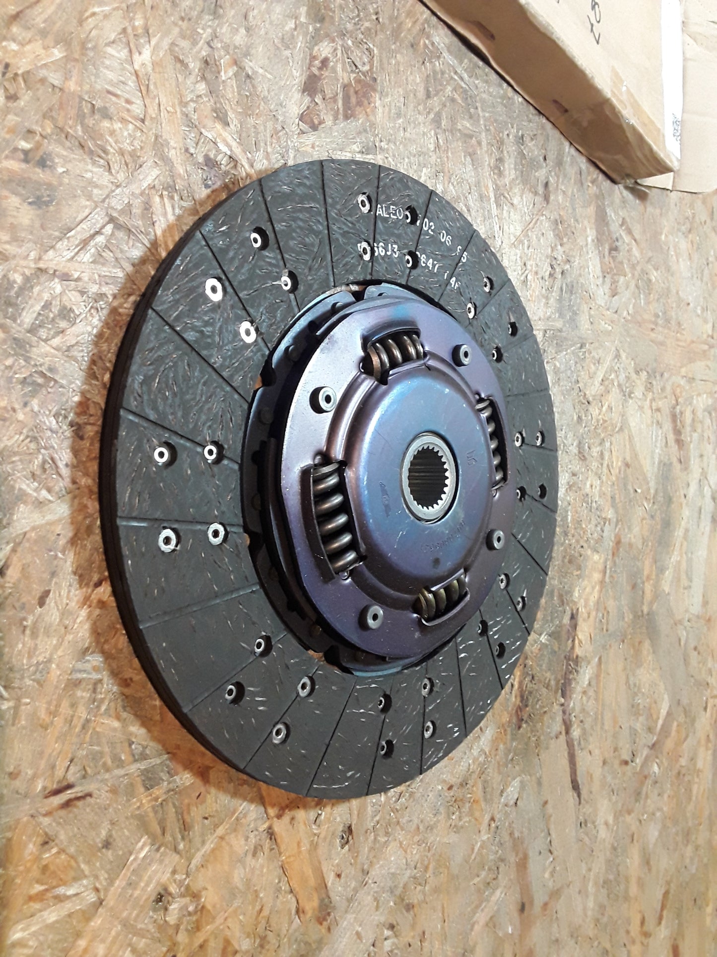 Omega A 1,8 86-87 Kupplungsscheibe