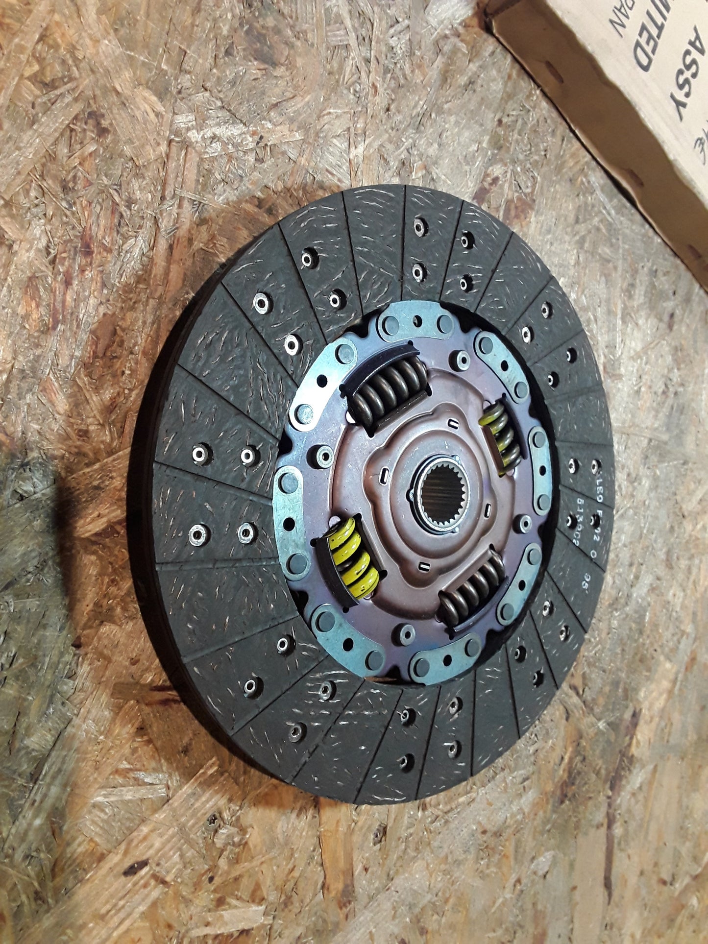 Omega A 1,8 86-87 Kupplungsscheibe