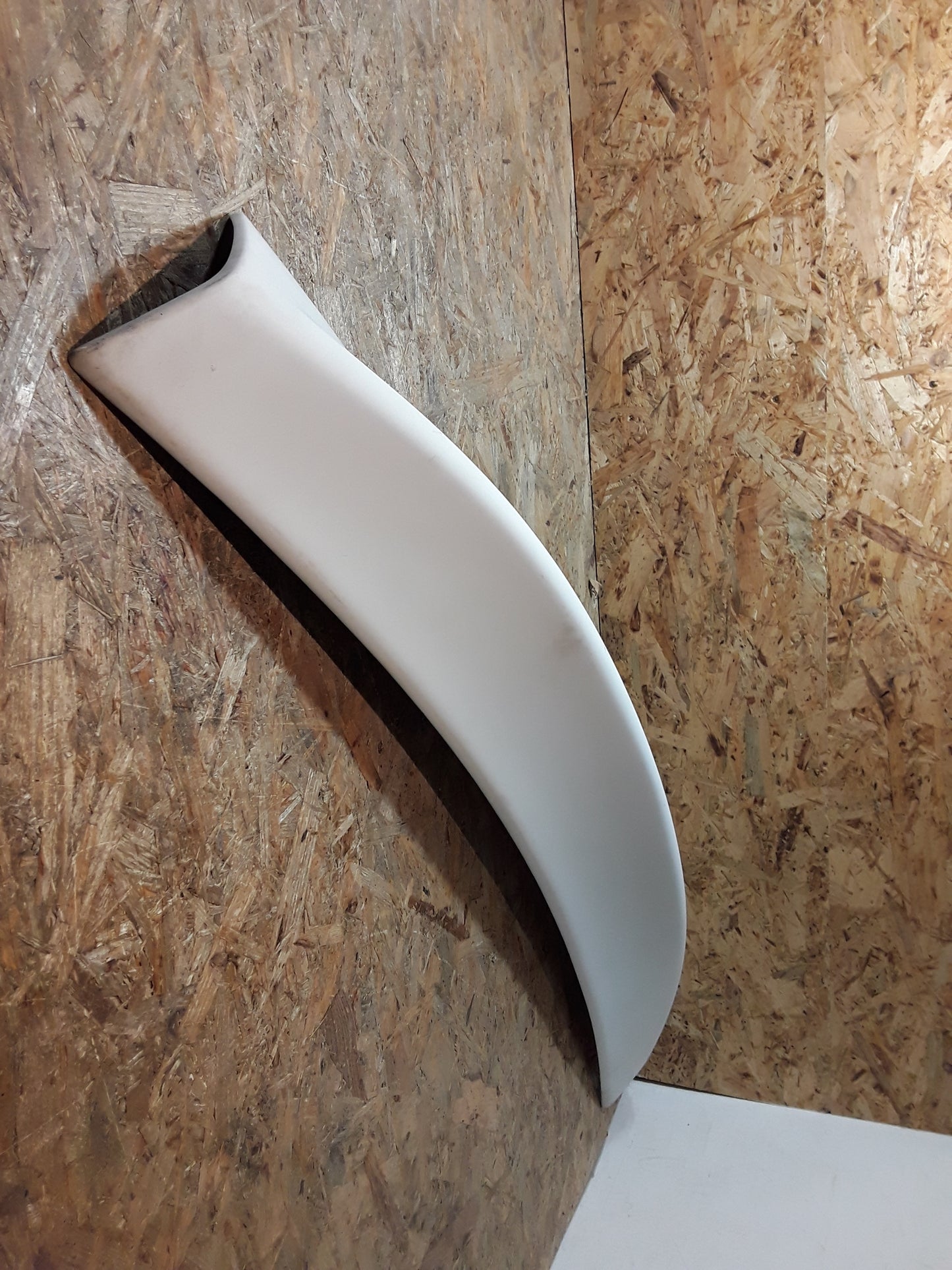 Astra F Limousine Stufenheck Heckspoiler original GM Opel NEU