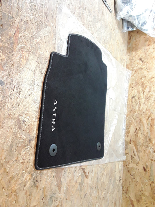 Astra J Fußmatte links original GM Opel NEU