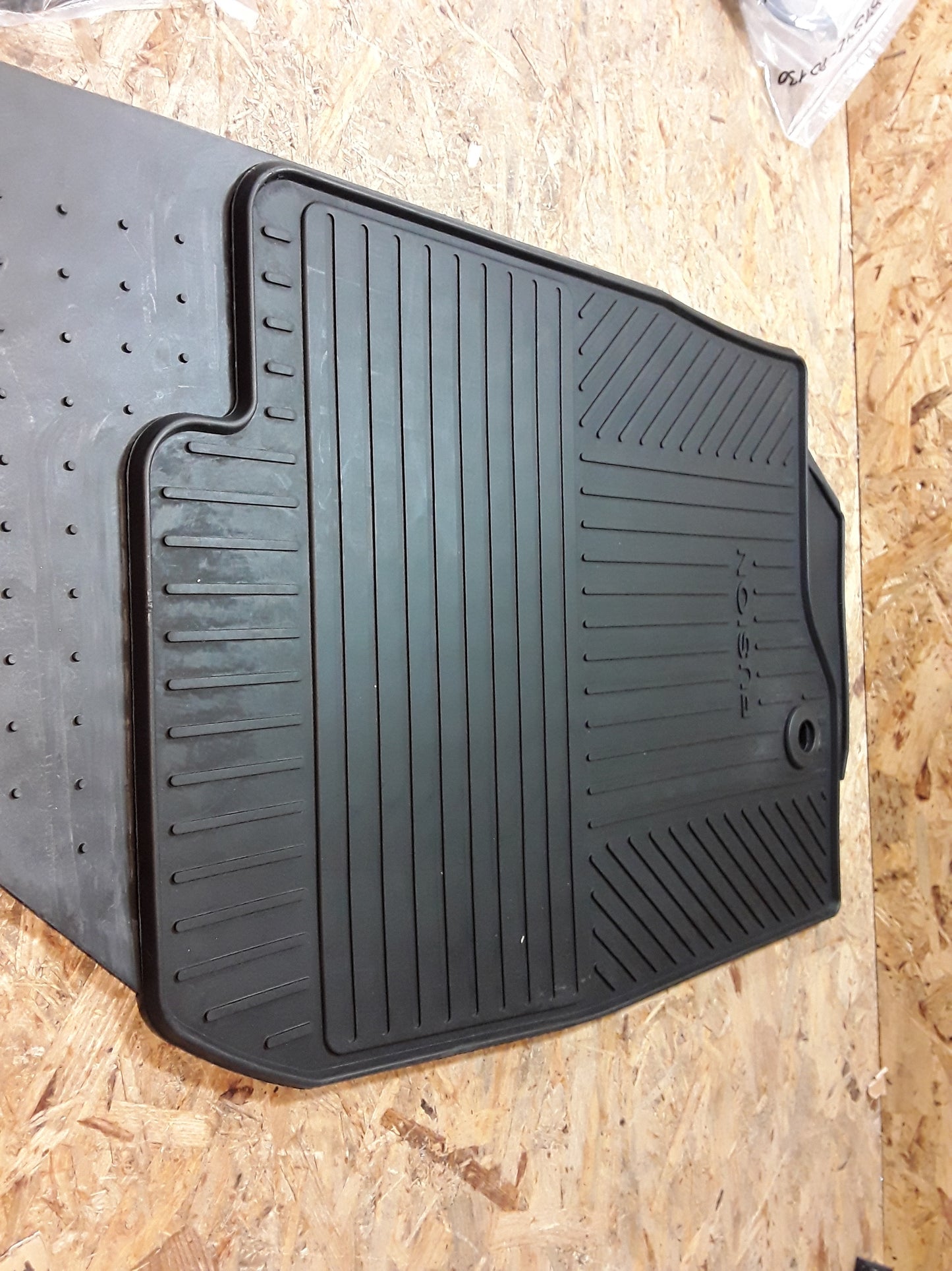 Ford Fusion Fußmattensatz schwarz Gummi original Ford NEU