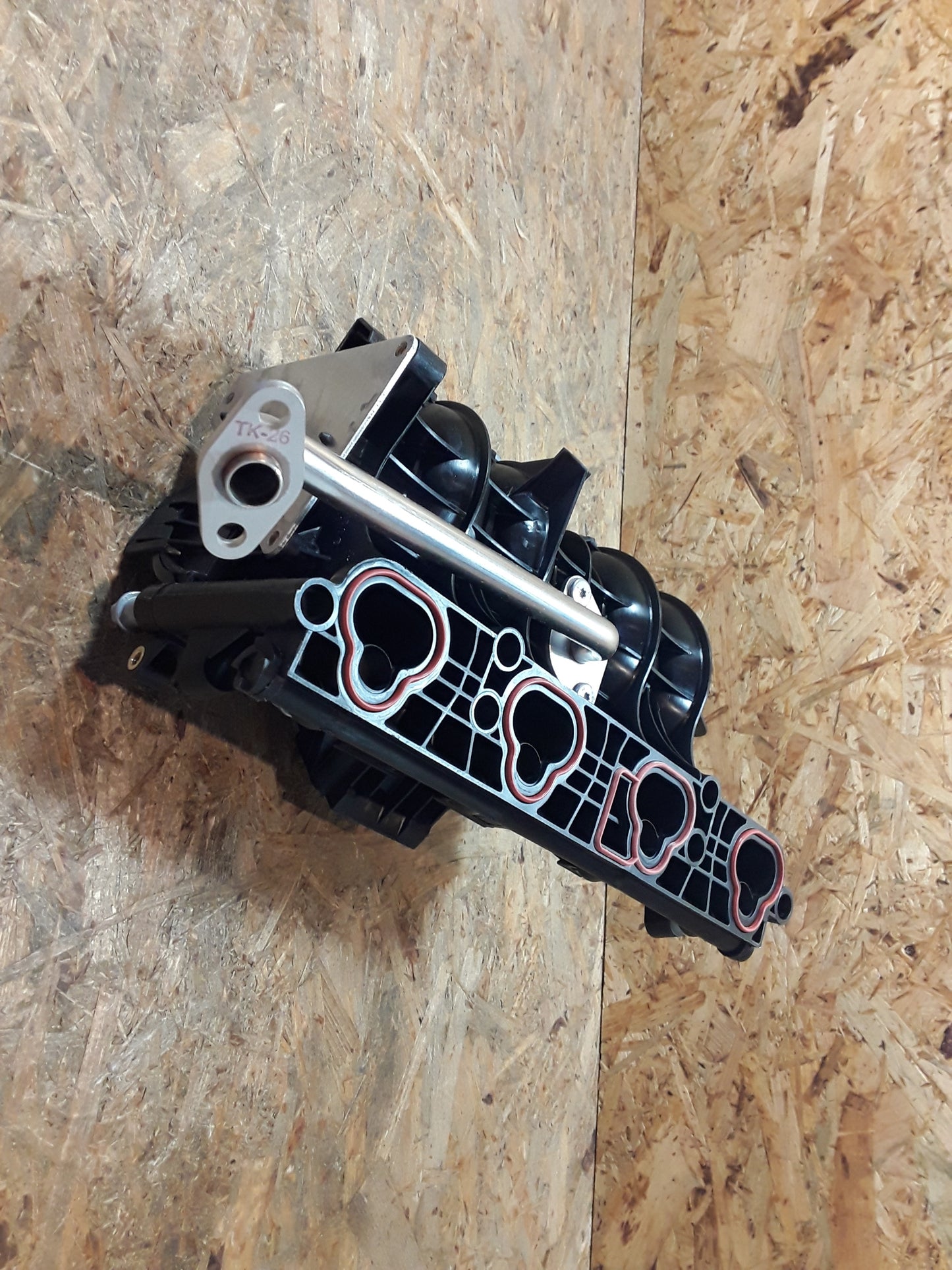 Corsa B Astra G 1,2 X12XE 16V 65PS 48KW Ansaugbrücke Ansaugkrümmer original GM Opel NEU