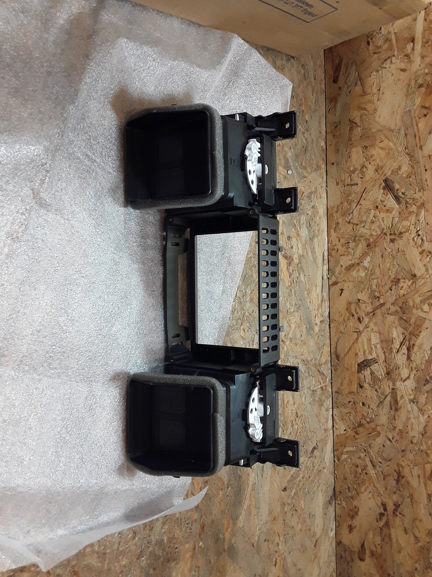Vectra C Signum Gehäuse Luftdüse Amaturenbrett Mitte original GM Opel NEU